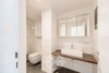 Modernes Wohnhighlight mit XXL-Terrasse - Badezimmer 1